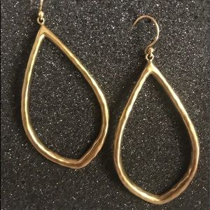 Brush Gold, hammered Silpada Earrings